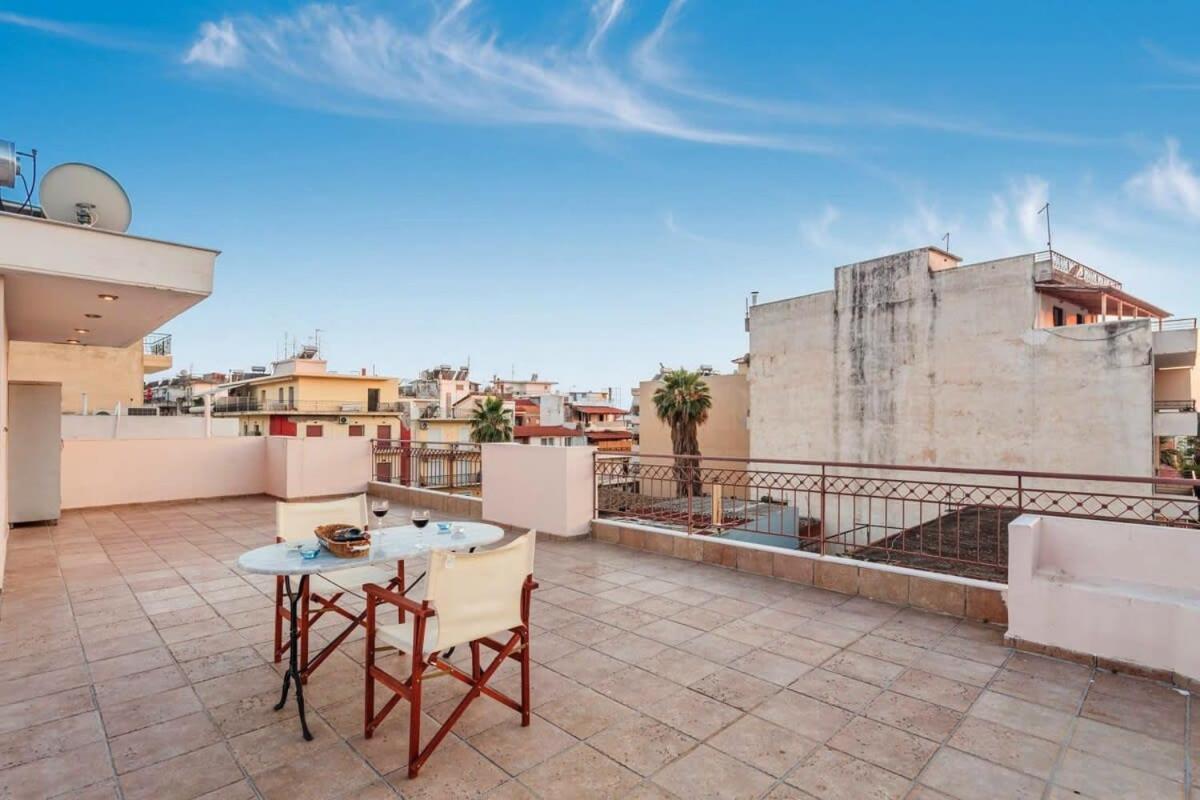 Spacious Urban Haven-Family Home, Perfect Location Kalamata Exterior foto
